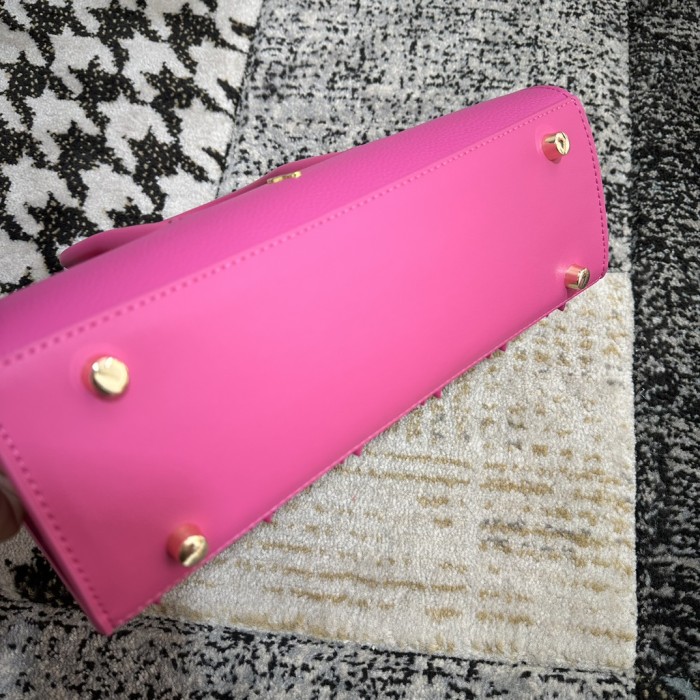 Leather bag ,5A ,size 28x10x14cm,no box,  B150-19