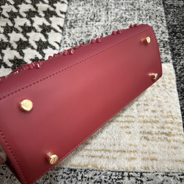 Leather bag ,5A ,size 28x10x14cm,no box,  B150-18