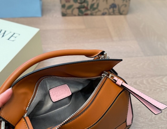 Split leather bag ,4A ,size 24x15cm,no box,  B88-327