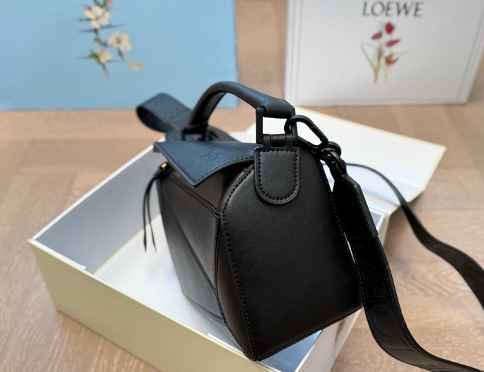 Split leather bag ,4A ,size 23x15cm,no box,  B88-328