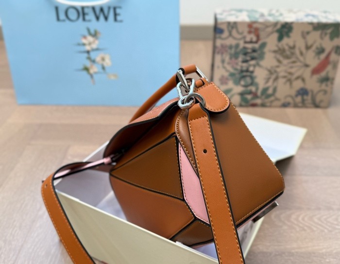 Split leather bag ,4A ,size 24x15cm,no box,  B88-327