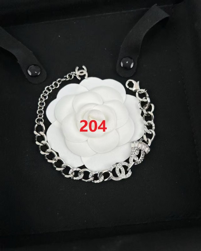 Bracelet jewelry ,with box,  J25-204