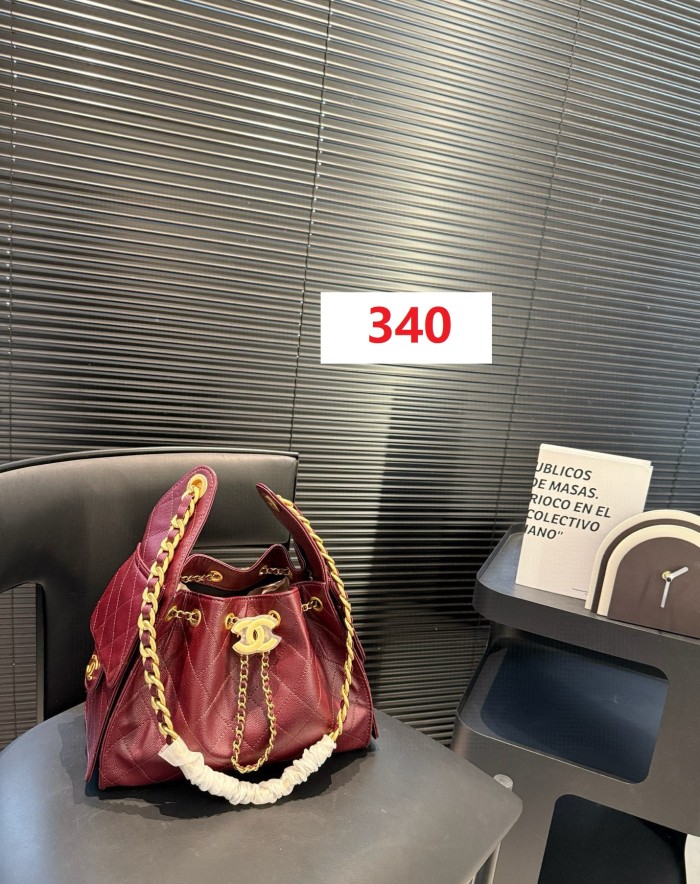 Split leather bag ,4A ,size 25x20cm,no box,  B88-334-343