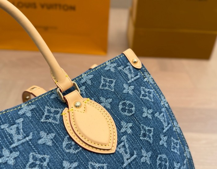 Split leather denim bag ,4A ,size 35x26cm,no box,  B88-356
