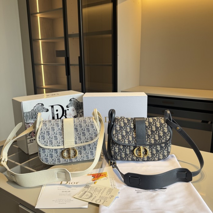 Split leather bag ,4A ,size 23x17x8cm,no box,  B88-362-363