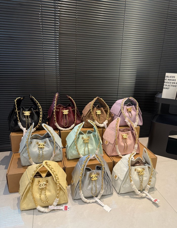 Split leather bag ,4A ,size 25x20cm,no box,  B88-334-343