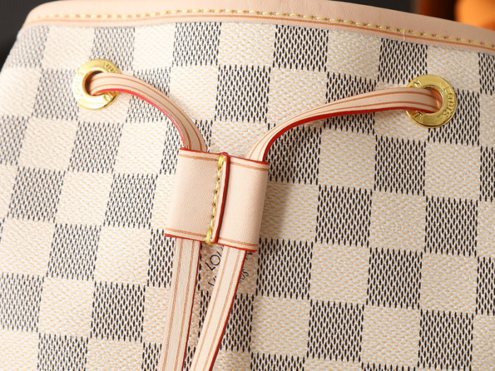 Split leather bag ,4A ,size 35x38x21cm,no box,  B88-361