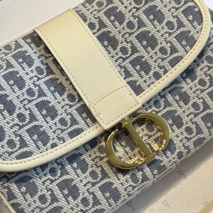 Split leather bag ,4A ,size 23x17x8cm,no box,  B88-362-363