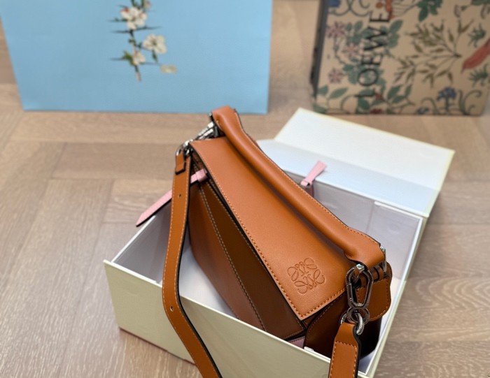 Split leather bag ,4A ,size 24x15cm,no box,  B88-327