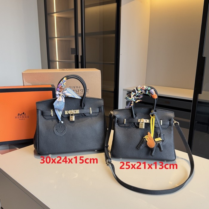 Split Leather bag ,4A ,size 25x21x13cm/30x24x15cm,no box,  B98-164