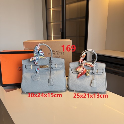 Split Leather bag ,4A ,size 25x21x13cm/30x24x15cm,no box,  B98-169