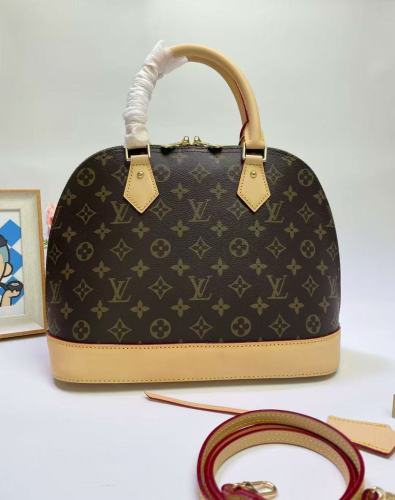 Leather bag ,5A ,size 32*24*16cm or 25*19*12cm,no box,  B110-413-416