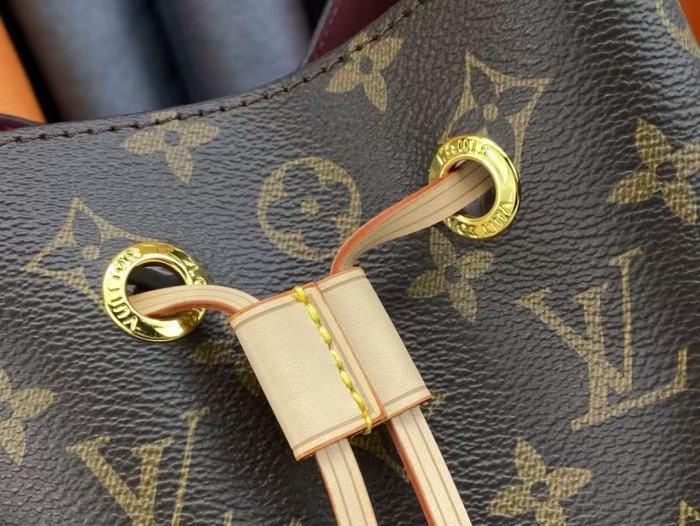 Split leather bag ,4A ,size 20*20*13cm,no box,  B88-364