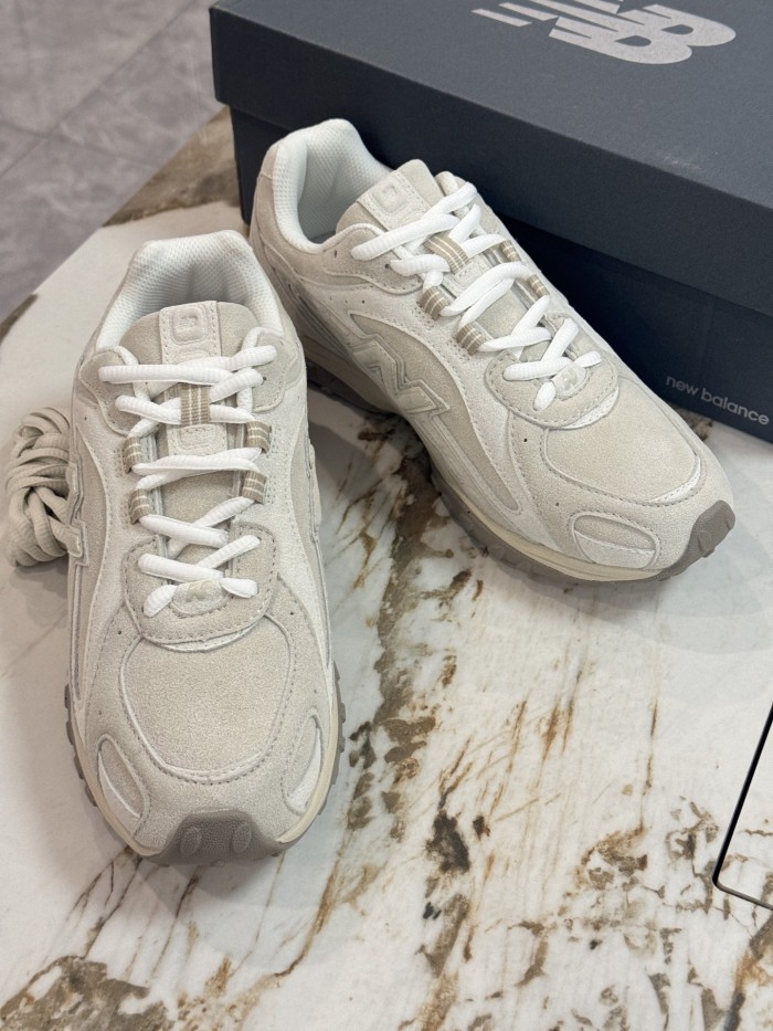 Women runner sneaker shoes,  with box,size 35-45，SS70-101