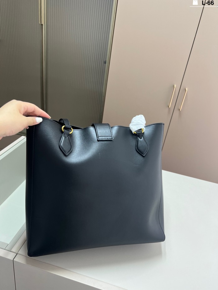 Split leather bag ,4A ,size 34x33cm,no box,  B75-431