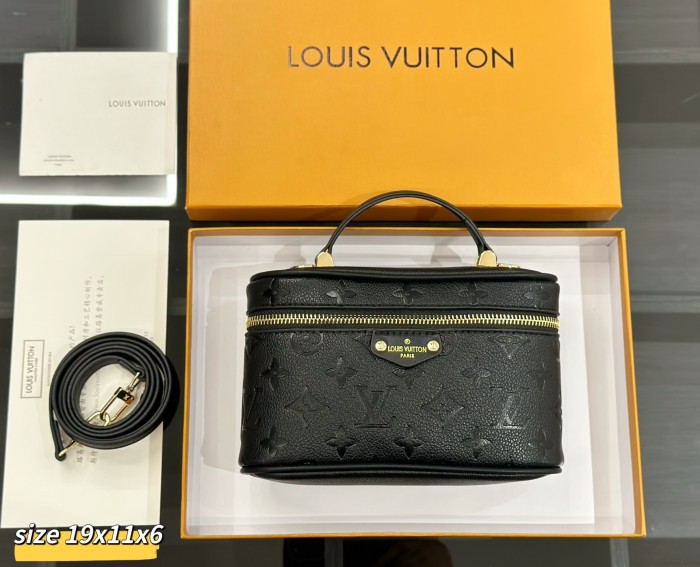 Split leather bag a set,3A ,no box,  B75-419