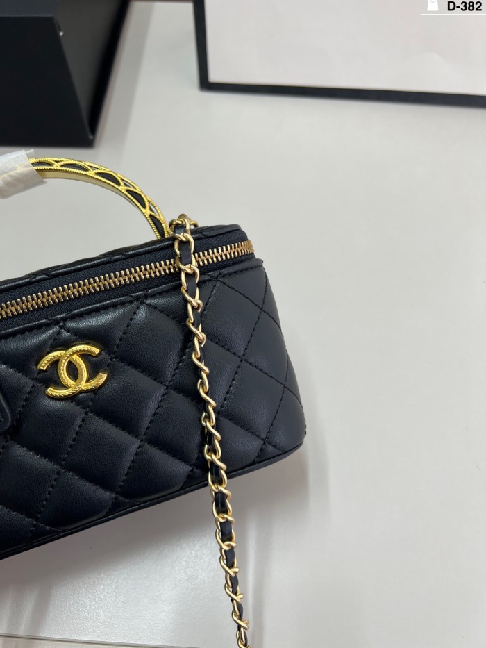 Split leather bag ,4A ,size 17x11cm,no box,  B75-400-406