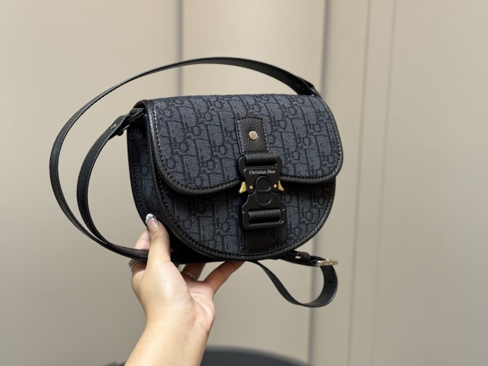 Split leather bag ,4A ,size 20x16cm,no box,  B75-428-429
