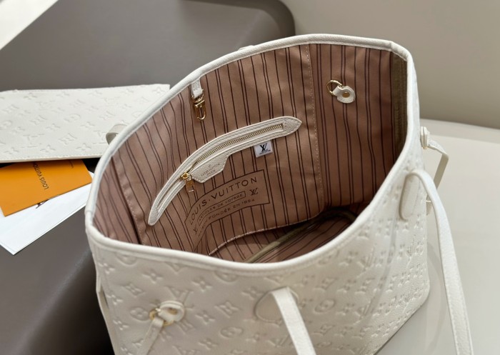 Split leather bag a set,3A ,no box,  B75-417