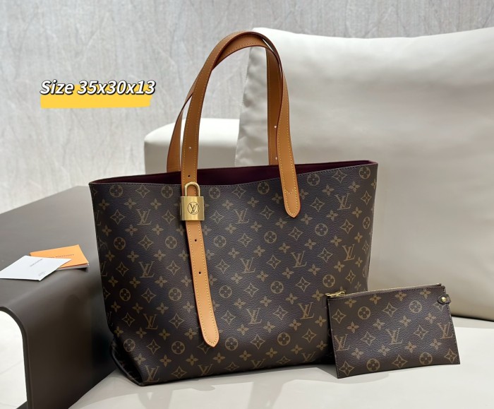 Split leather bag a set,3A ,no box,  B75-416