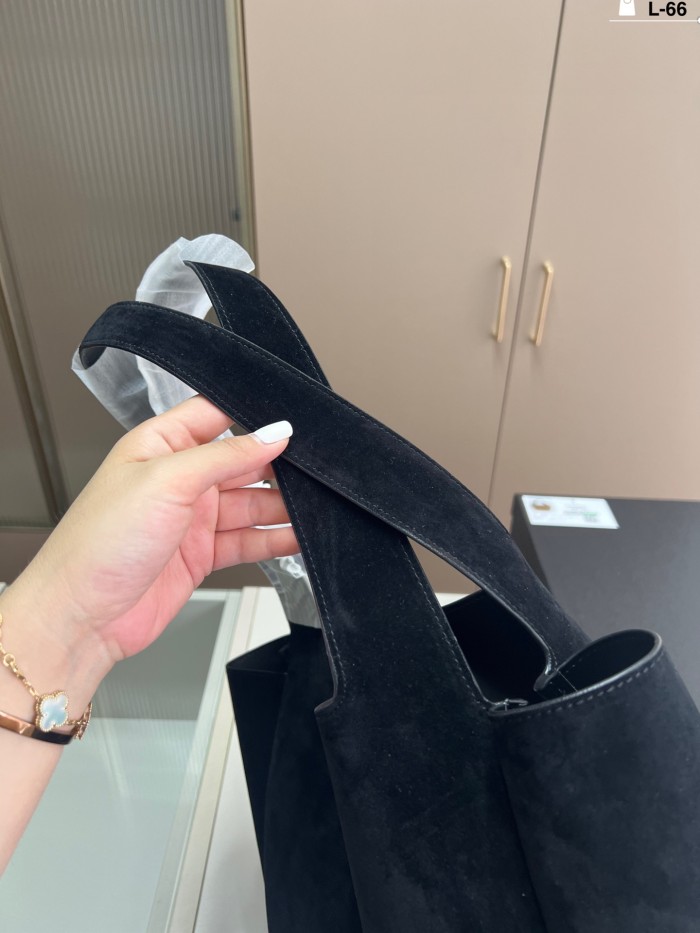 Split leather bag ,4A ,size 30x28cm,no box,  B80-182
