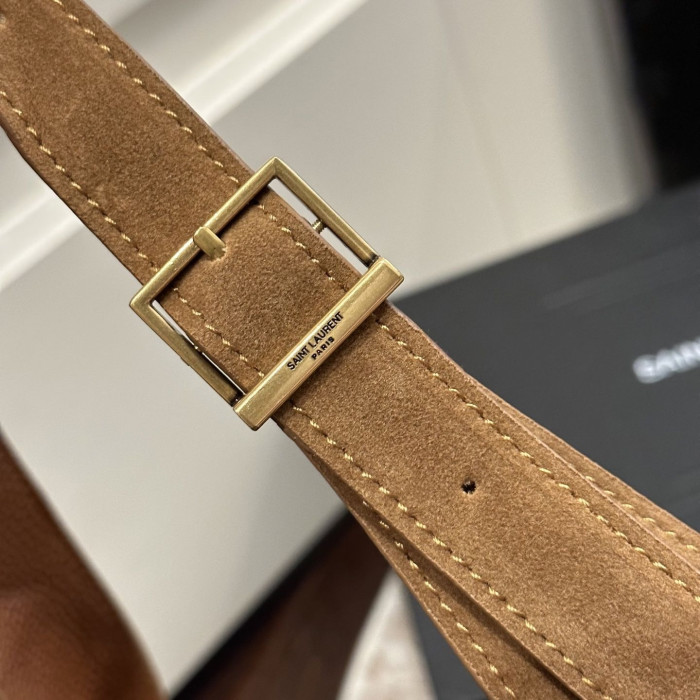 Split leather bag ,4A ,size 27cm and 18 cm,no box,  B80-184-188