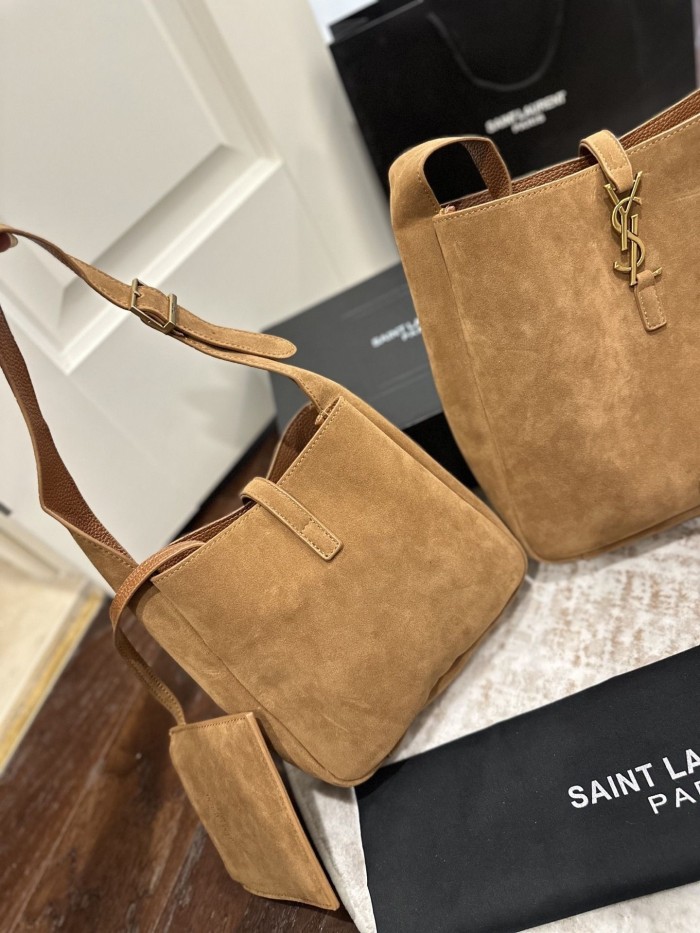 Split leather bag ,4A ,size 27cm and 18 cm,no box,  B80-184-188