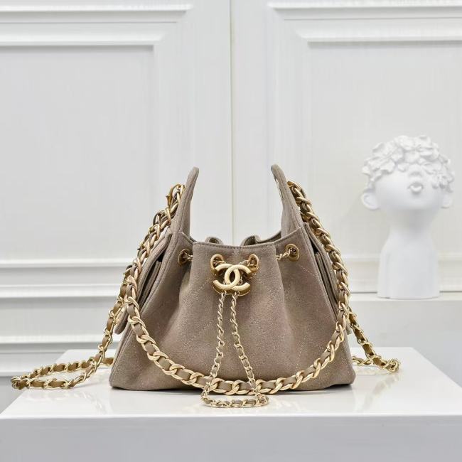 Leather bag ,5A ,size 20*22cm,no box, B110-418