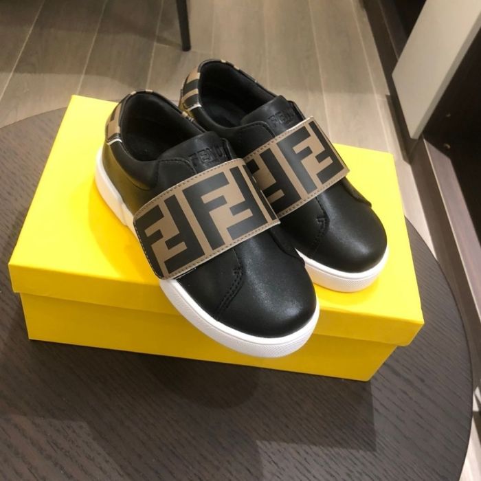 Kid's shoes, with box,size 26-35, SS60-251