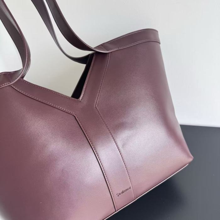Leather bag ,5A ,size 34*29*17cm,no box,  B110-419