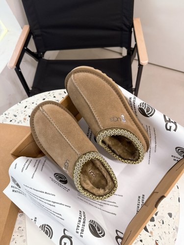 women fur shoes, size 36-44,  with box, SS50-364