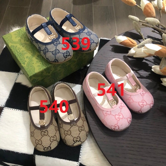 Kid's shoes, with box,size 20-25, SS60-539-541