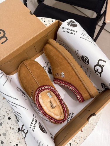 women fur shoes, size 36-44,  with box, SS50-363