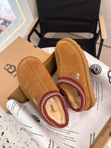 women fur shoes, size 36-44,  with box, SS50-363