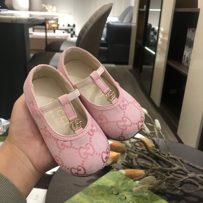 Kid's shoes, with box,size 20-25, SS60-539-541