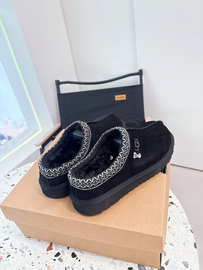 women fur shoes, size 36-44,  with box, SS50-366