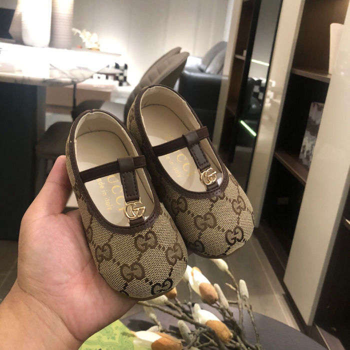 Kid's shoes, with box,size 20-25, SS60-539-541
