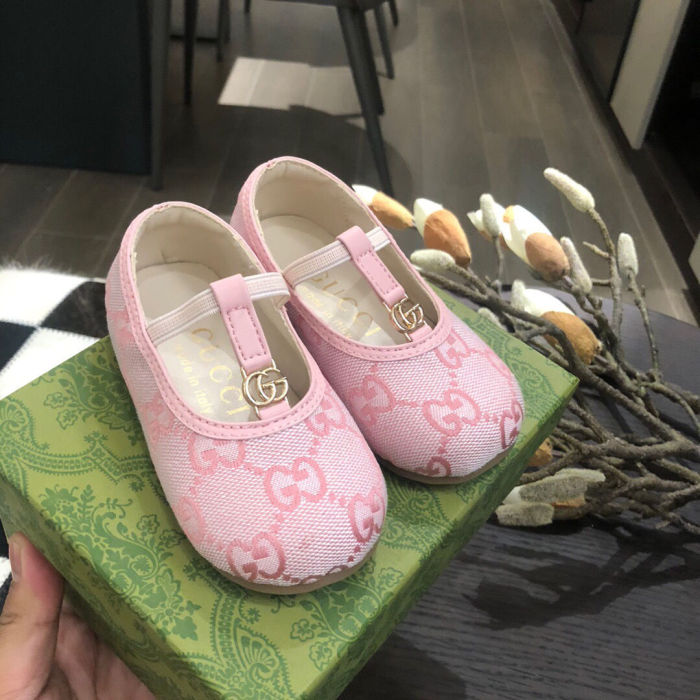 Kid's shoes, with box,size 20-25, SS60-539-541