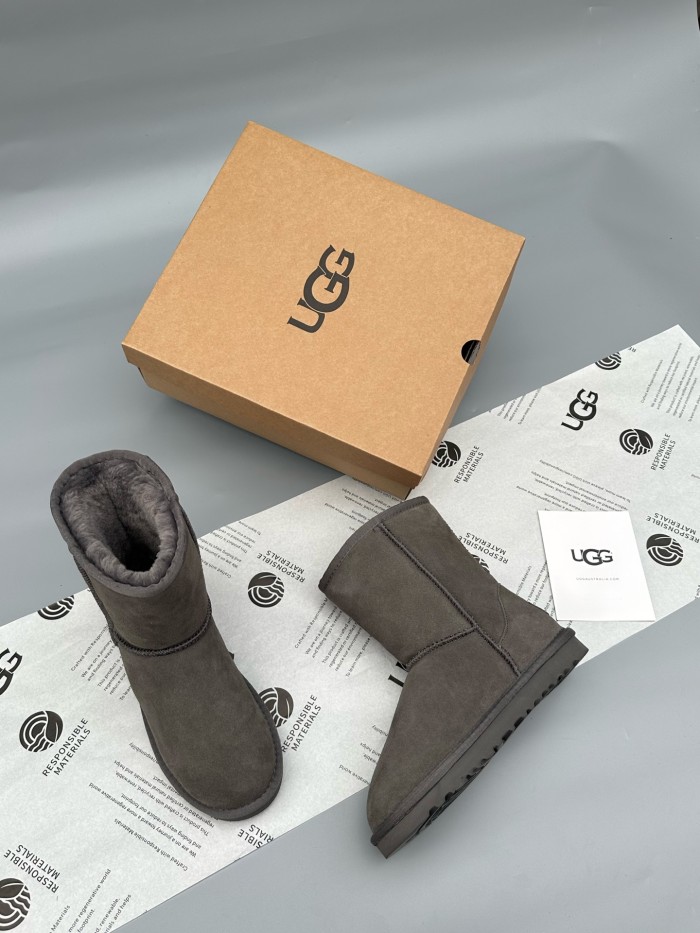 Women leather fur boot shoes, size 35-40,  with box, SS60-547