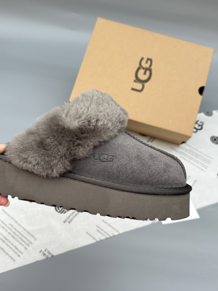 women fur shoes, size 35-40,  with box, SS60-575-1