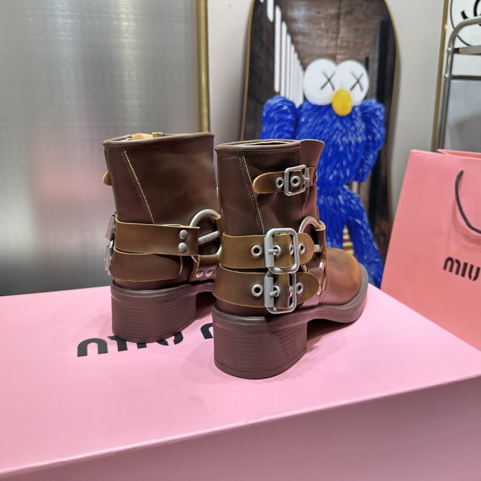 Women's boots shoes,  size 35-40, SS80-43