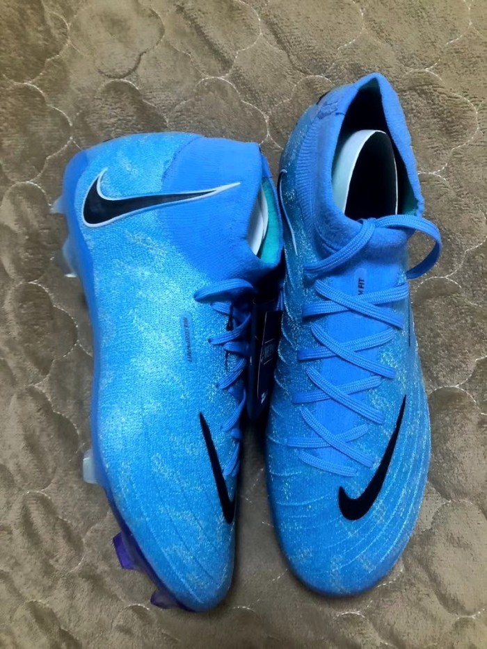2025 New style FG TF football shoes,with box,size 38-45,SS70-505-528