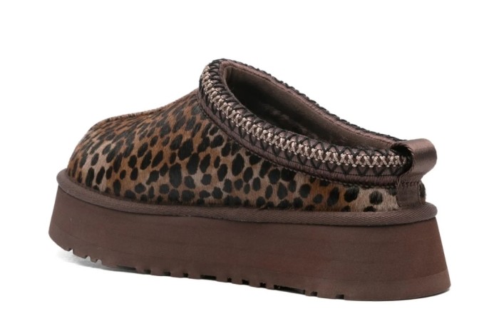 Women fur shoes, size 35-44,  with box, SS50-376-378