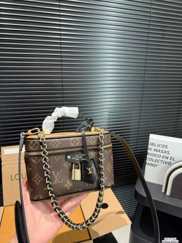 Split leather bag ,4A ,size 19*12cm,  B80-191
