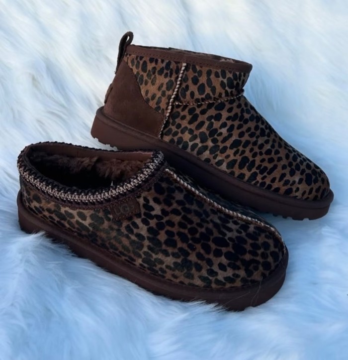 Women fur shoes, size 35-44,  with box, SS50-376-378