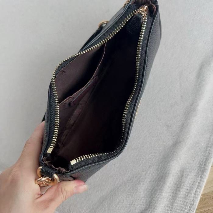 Split leather bag ,4A ,size 24.5*13*6cm,no box,  B80-192-193