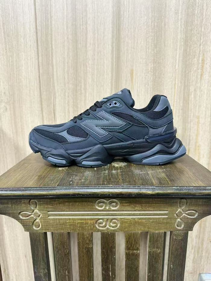 Women and men sneaker shoes,  size 36-47, SS80-100-115