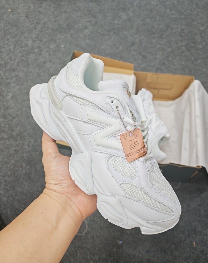 Women and men sneaker shoes,  size 36-47, SS80-100-115