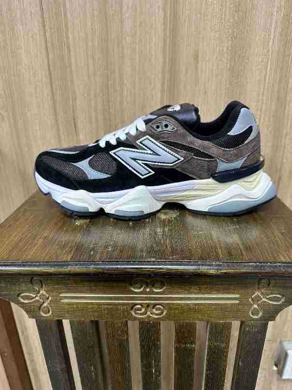 Women and men sneaker shoes,  size 36-47, SS80-100-115