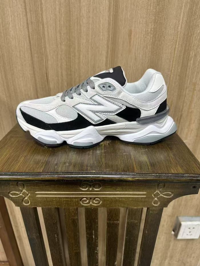 Women and men sneaker shoes,  size 36-47, SS80-100-115